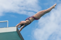 Thumbnail - Girls B - Sienna Pambou Sundfør - Wasserspringen - 2022 - International Diving Meet Graz - Teilnehmer - Norwegen 03056_19975.jpg