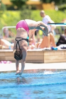 Thumbnail - Girls B - Lykke Holmquist - Wasserspringen - 2022 - International Diving Meet Graz - Teilnehmer - Norwegen 03056_22379.jpg