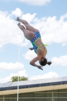 Thumbnail - Girls B - Sienna Pambou Sundfør - Прыжки в воду - 2022 - International Diving Meet Graz - Participants - Norway 03056_22605.jpg