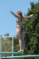 Thumbnail - Girls A - Olivia Meusburger - Прыжки в воду - 2022 - International Diving Meet Graz - Participants - Austria 03056_26746.jpg