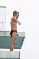 Thumbnail - Boys B - Nico Julmy - Прыжки в воду - 2022 - International Diving Meet Graz - Participants - Switzerland 03056_27622.jpg