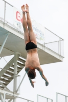 Thumbnail - Boys A - Thomas Michellod - Wasserspringen - 2022 - International Diving Meet Graz - Teilnehmer - Schweiz 03056_29500.jpg