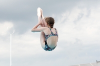 Thumbnail - Girls C - Antonie - Wasserspringen - 2022 - International Diving Meet Graz - Teilnehmer - Tschechische Republik 03056_30062.jpg