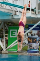 Thumbnail - Girls B - Sarah Berger - Wasserspringen - 2022 - International Diving Meet Graz - Teilnehmer - Schweiz 03056_30475.jpg