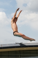 Thumbnail - Boys A - Thomas Michellod - Wasserspringen - 2022 - International Diving Meet Graz - Teilnehmer - Schweiz 03056_32458.jpg