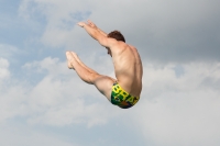 Thumbnail - Boys A - Nikola Parausic - Прыжки в воду - 2022 - International Diving Meet Graz - Participants - Serbia 03056_32475.jpg