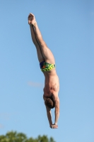 Thumbnail - Boys A - Nikola Parausic - Прыжки в воду - 2022 - International Diving Meet Graz - Participants - Serbia 03056_34582.jpg
