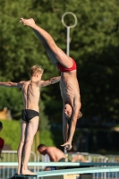 Thumbnail - Boys B - Nico Julmy - Прыжки в воду - 2022 - International Diving Meet Graz - Participants - Switzerland 03056_34775.jpg