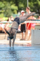 Thumbnail - Girls B - Dorota Tyserová - Plongeon - 2022 - International Diving Meet Graz - Participants - Czech Republic 03056_36463.jpg