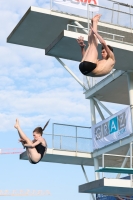 Thumbnail - Devon und Isabelle - Wasserspringen - 2023 - International Diving Meet Graz - Synchron - Mixed 03060_12305.jpg