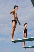 Thumbnail - Devon und Isabelle - Wasserspringen - 2023 - International Diving Meet Graz - Synchron - Mixed 03060_12801.jpg