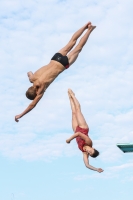Thumbnail - Carolina und Quentin - Wasserspringen - 2023 - International Diving Meet Graz - Synchron - Mixed 03060_12914.jpg