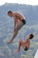 Thumbnail - Micha und Quentin - Wasserspringen - 2023 - International Diving Meet Graz - Synchron - Boys 03060_31959.jpg