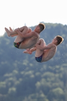 Thumbnail - Marko und Mikula - Прыжки в воду - 2023 - International Diving Meet Graz - Synchronized Diving - Boys 03060_32122.jpg