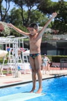 Thumbnail - Lorenzo - Wasserspringen - 2023 - Roma Junior Diving Cup - Teilnehmer - Boys C 03064_05023.jpg
