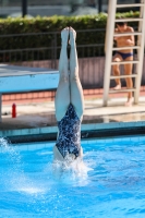 Thumbnail - Eszter Kovács - Wasserspringen - 2023 - Roma Junior Diving Cup - Teilnehmer - Girls A 03064_10943.jpg