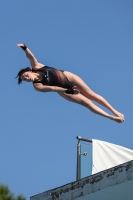 Thumbnail - Cloe Grávalos Simón - Diving Sports - 2023 - Roma Junior Diving Cup - Participants - Girls A 03064_12923.jpg