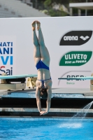 Thumbnail - Eszter Kovács - Wasserspringen - 2023 - Roma Junior Diving Cup - Teilnehmer - Girls A 03064_15114.jpg