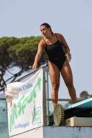 Thumbnail - Arianna Pelligra - Wasserspringen - 2023 - Roma Junior Diving Cup - Teilnehmer - Girls A 03064_17758.jpg