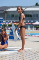 Thumbnail - Emma D - Wasserspringen - 2023 - Trofeo Giovanissimi Finale - Teilnehmer - Girls C2 03065_04079.jpg